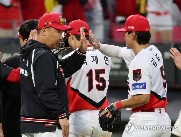 좌타자 7명 배치, <b>이범호</b> KIA 감독의 승부수 [프로야구]